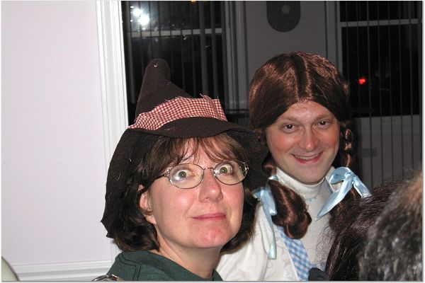 gal/2005/haloween/rimma_denya.jpg